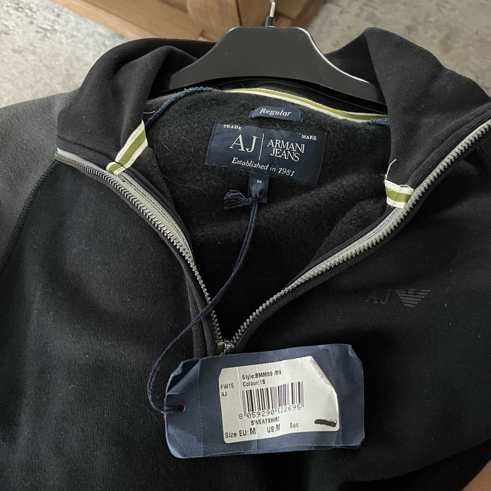 ARMANI JEANS-Men’s NWT-Quarter Zip Sweatshirt- Sz Medium